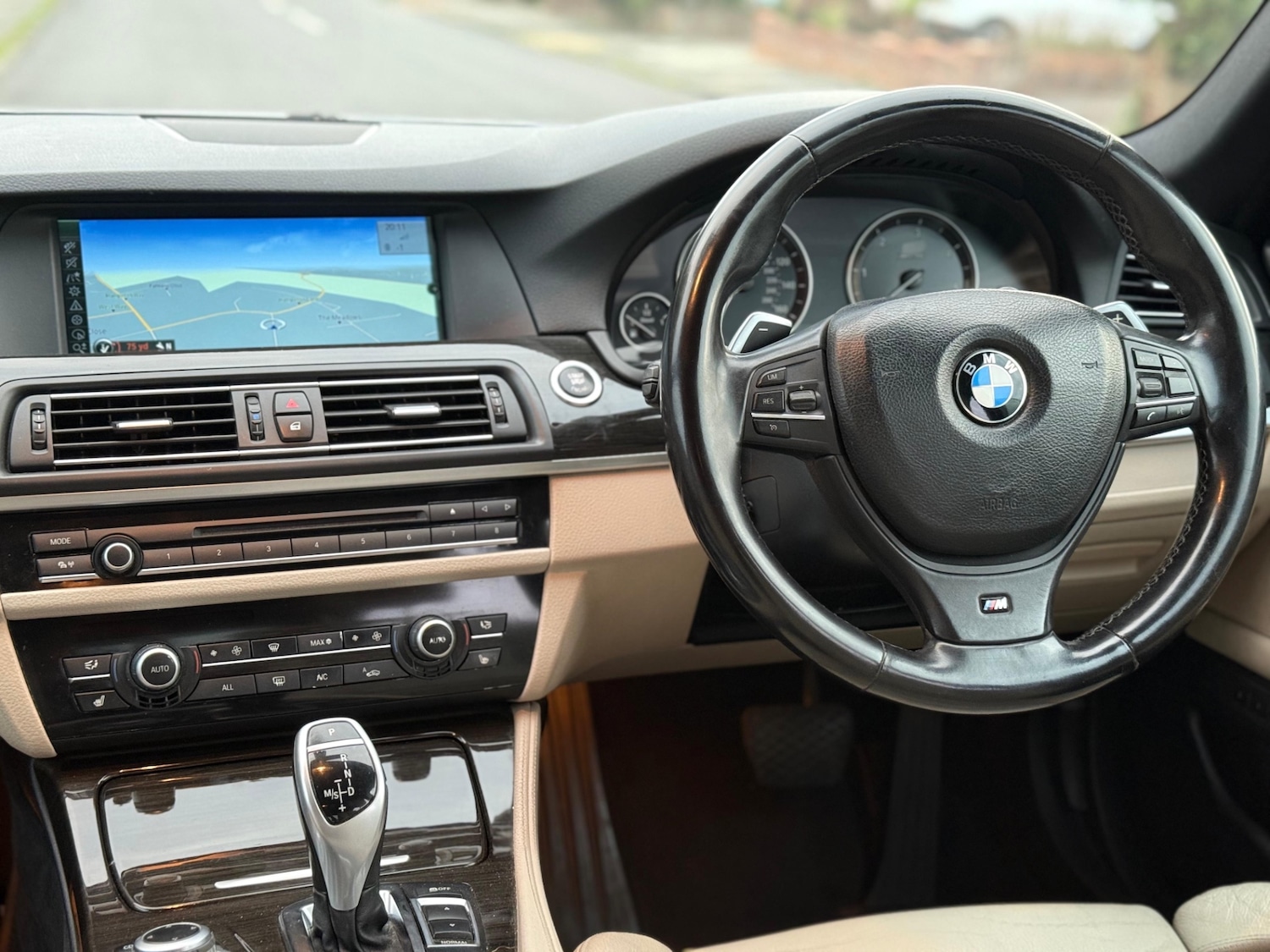 Used BMW 5 Series 2010 for sale - 76134355: Photo 11