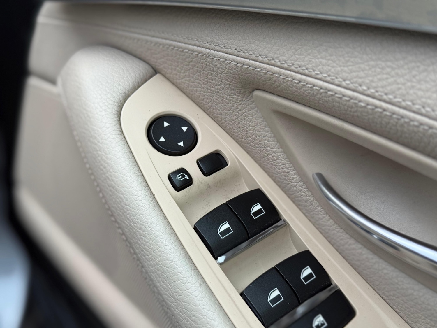 Used BMW 5 Series 2010 for sale - 76134355: Photo 13