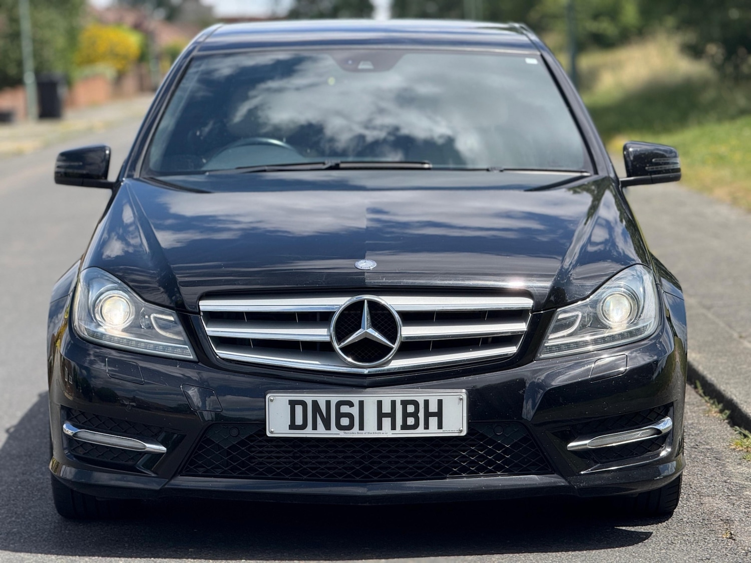 Used Mercedes-Benz C Class 2011 for sale - 76127501: Photo 2