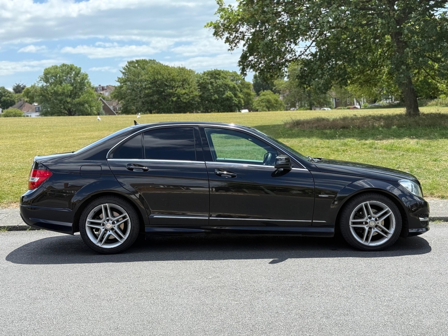 Used Mercedes-Benz C Class 2011 for sale - 76127501: Photo 8