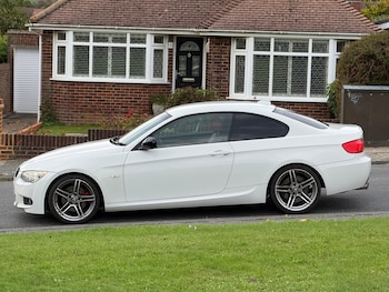 Used BMW 3 Series 2010 for sale - 76145759: Photo