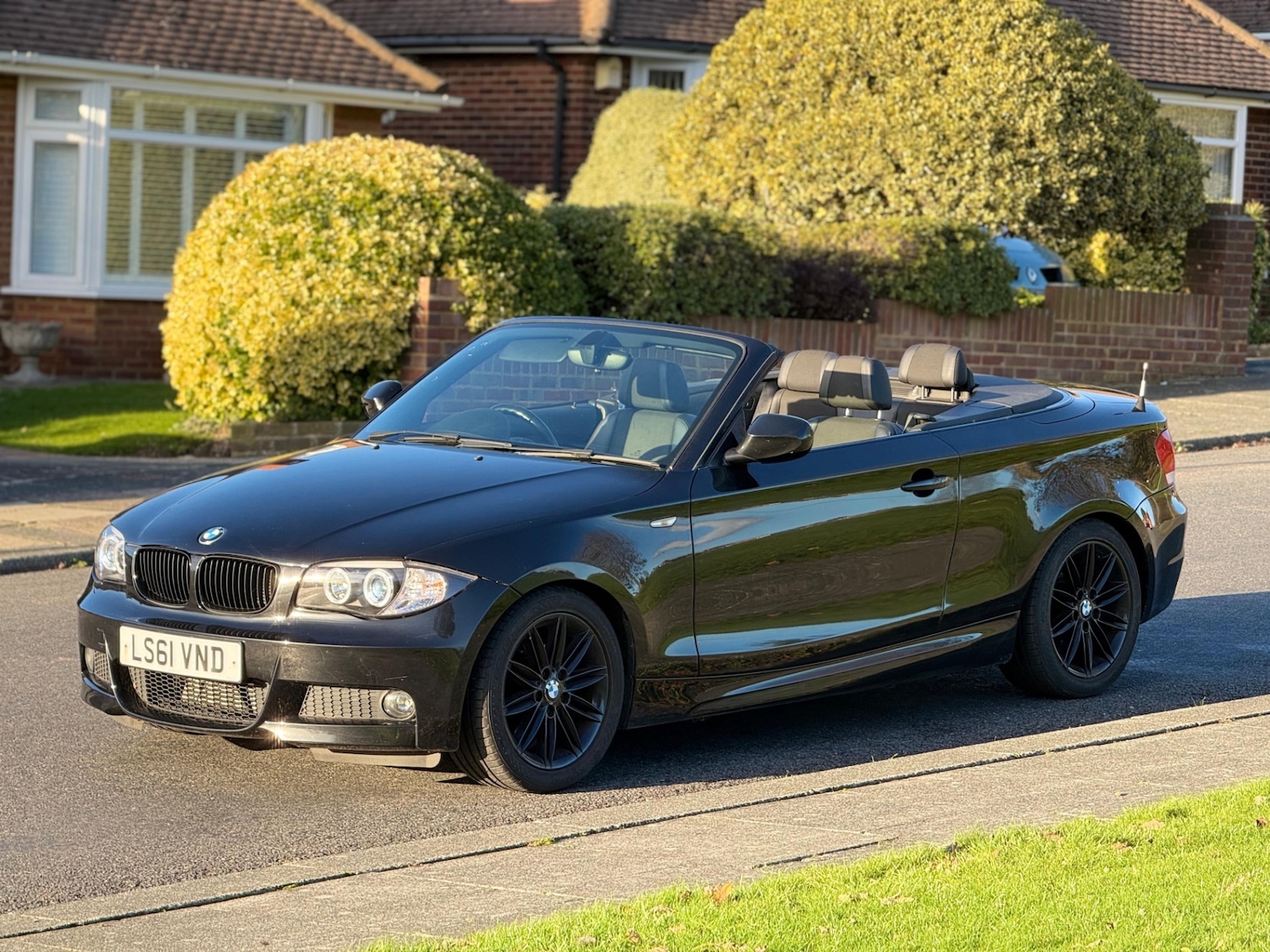 Used BMW 1 Series 2011 for sale - 76445900: Photo 3