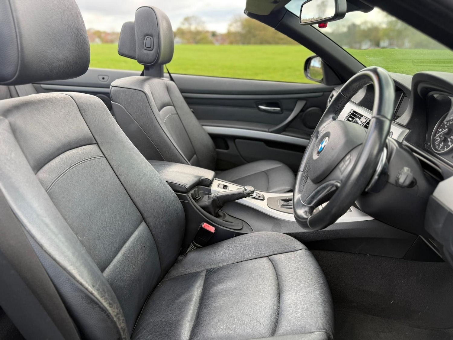 Used BMW 3 Series 2010 for sale - 76374810: Photo 17