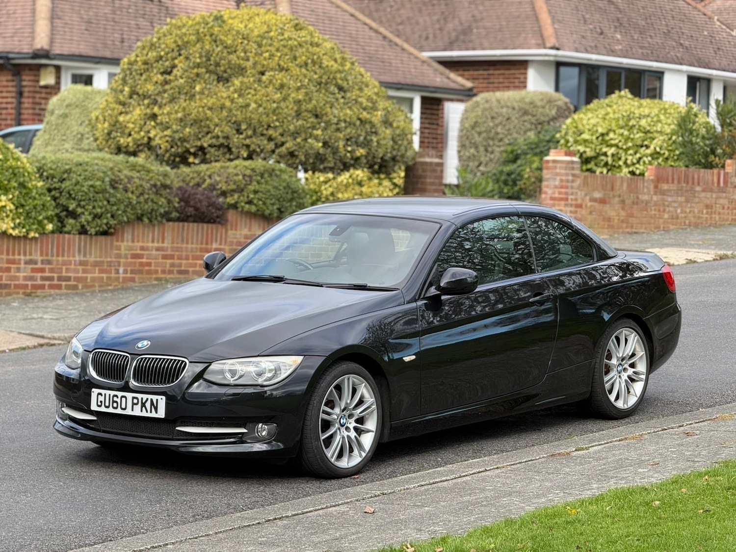 Used BMW 3 Series 2010 for sale - 76374810: Photo 3