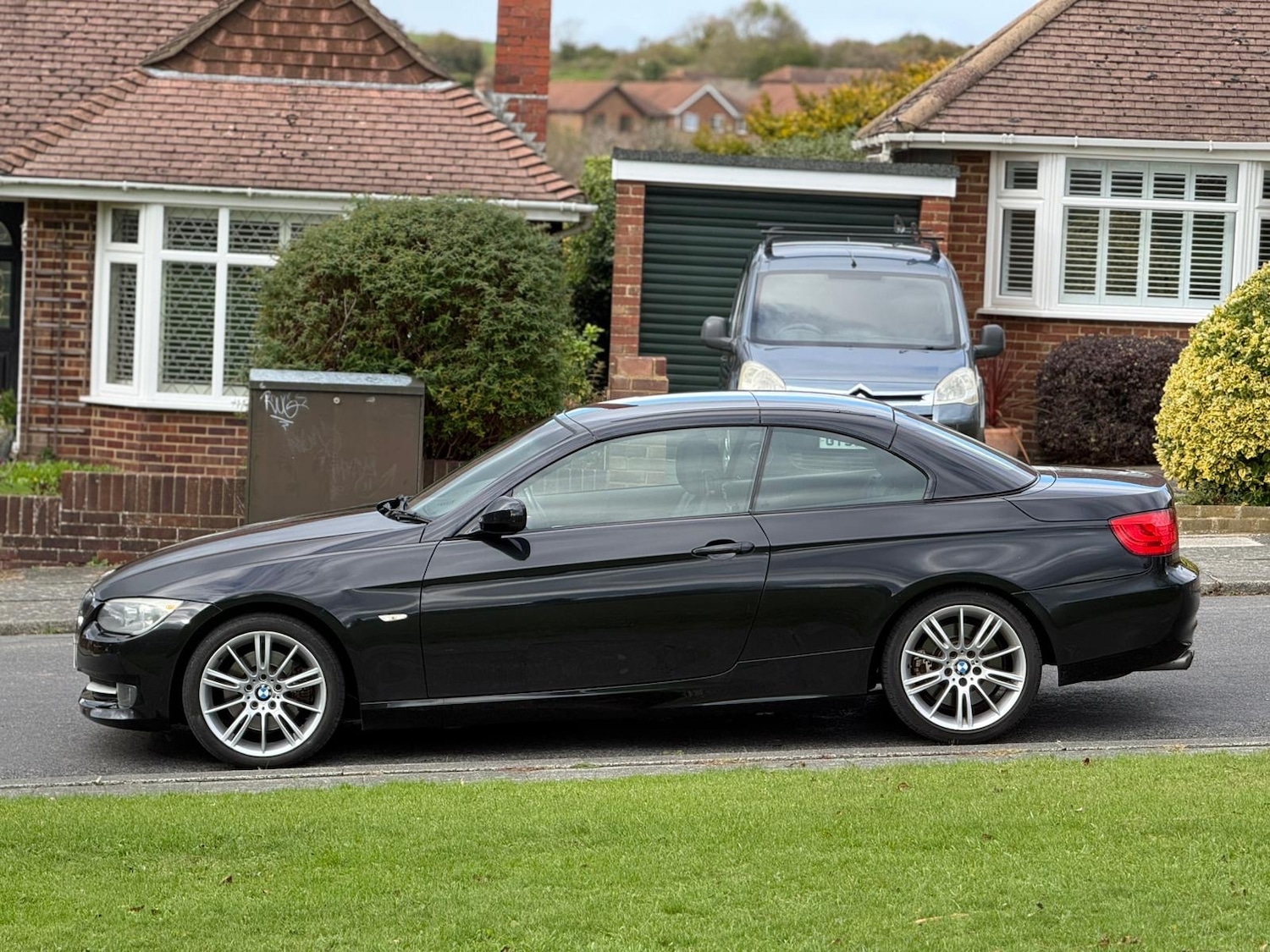 Used BMW 3 Series 2010 for sale - 76374810: Photo 4