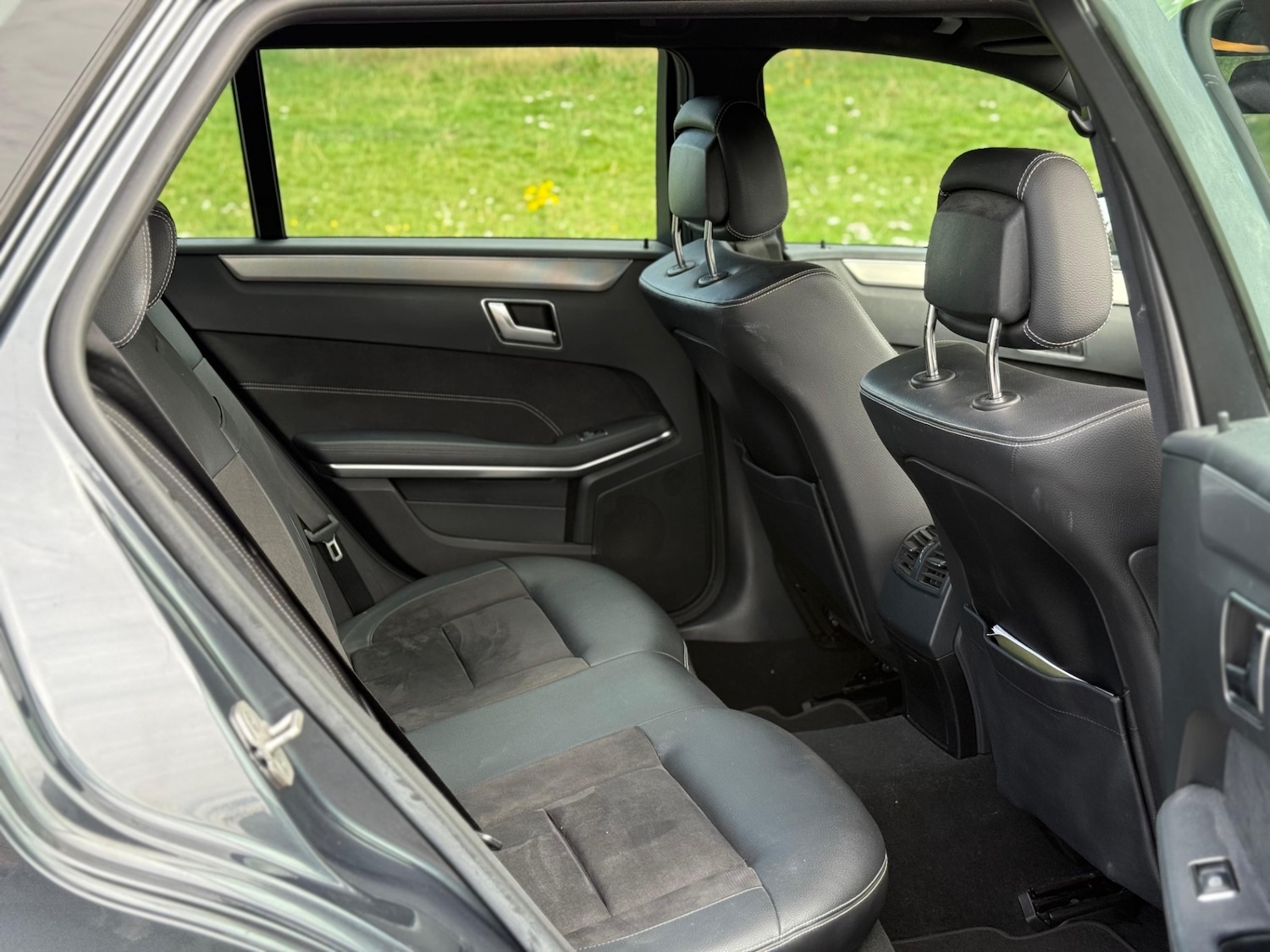 Used Mercedes-Benz E Class 2014 for sale - 76134576: Photo 10