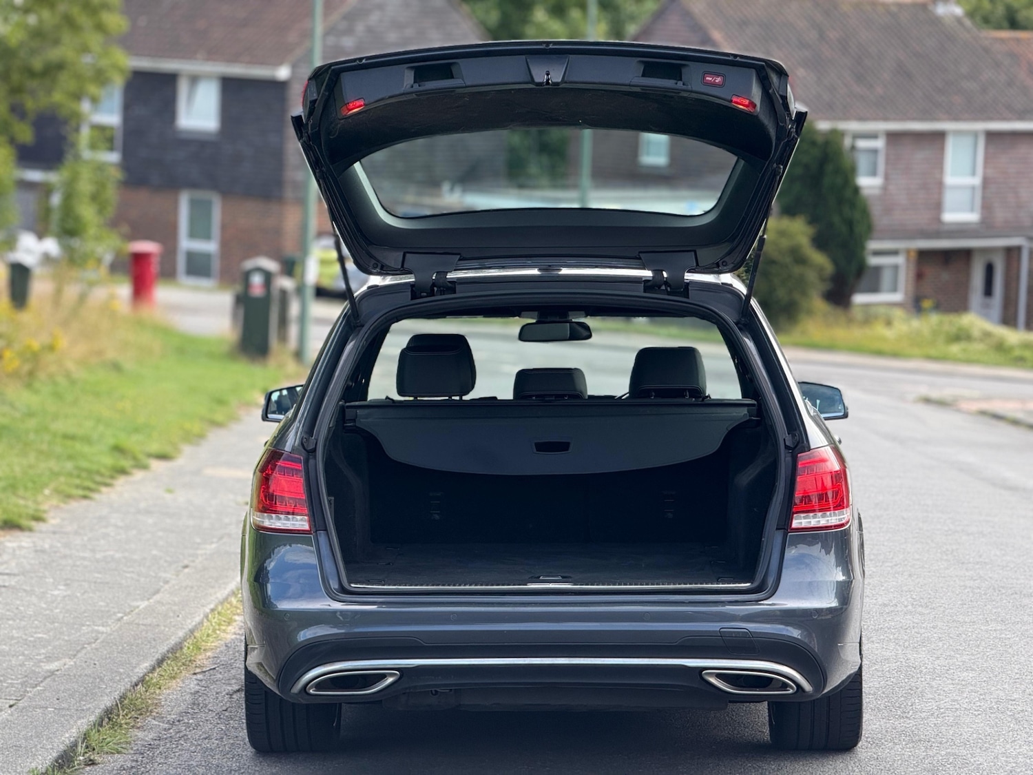 Used Mercedes-Benz E Class 2014 for sale - 76134576: Photo 15