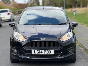 Used Ford Fiesta 2014 for sale - 76127537: Photo