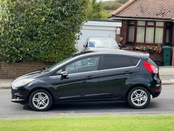 Used Ford Fiesta 2014 for sale - 76127537: Photo