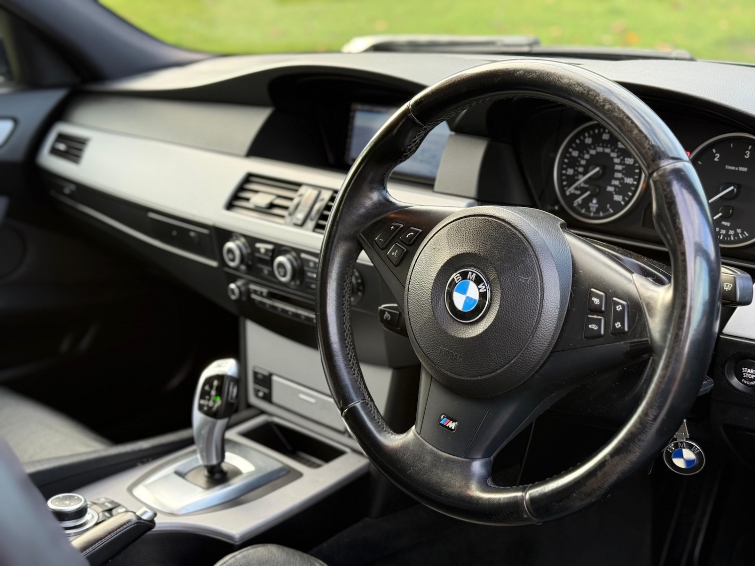 Used BMW 5 Series 2009 for sale - 76444310: Photo 11