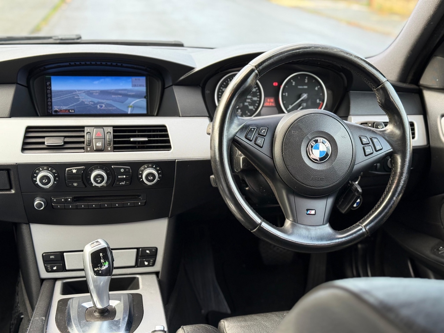 Used BMW 5 Series 2009 for sale - 76444310: Photo 12