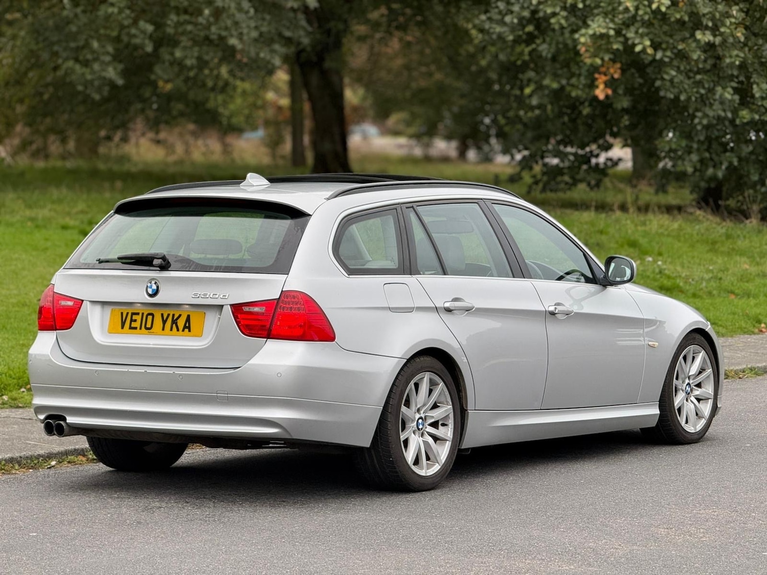Used BMW 3 Series 2010 for sale - 76192137: Photo 11