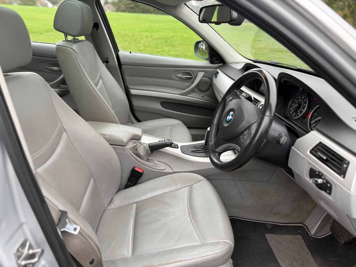 Used BMW 3 Series 2010 for sale - 76192137: Photo 15