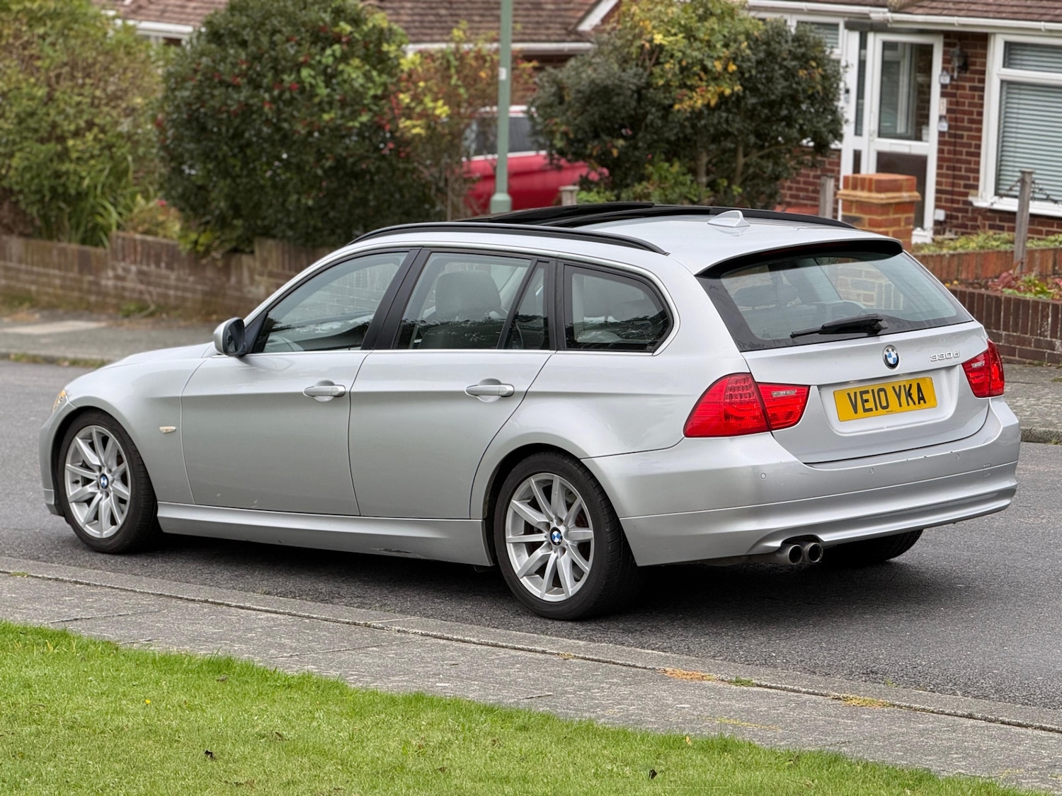Used BMW 3 Series 2010 for sale - 76192137: Photo 8
