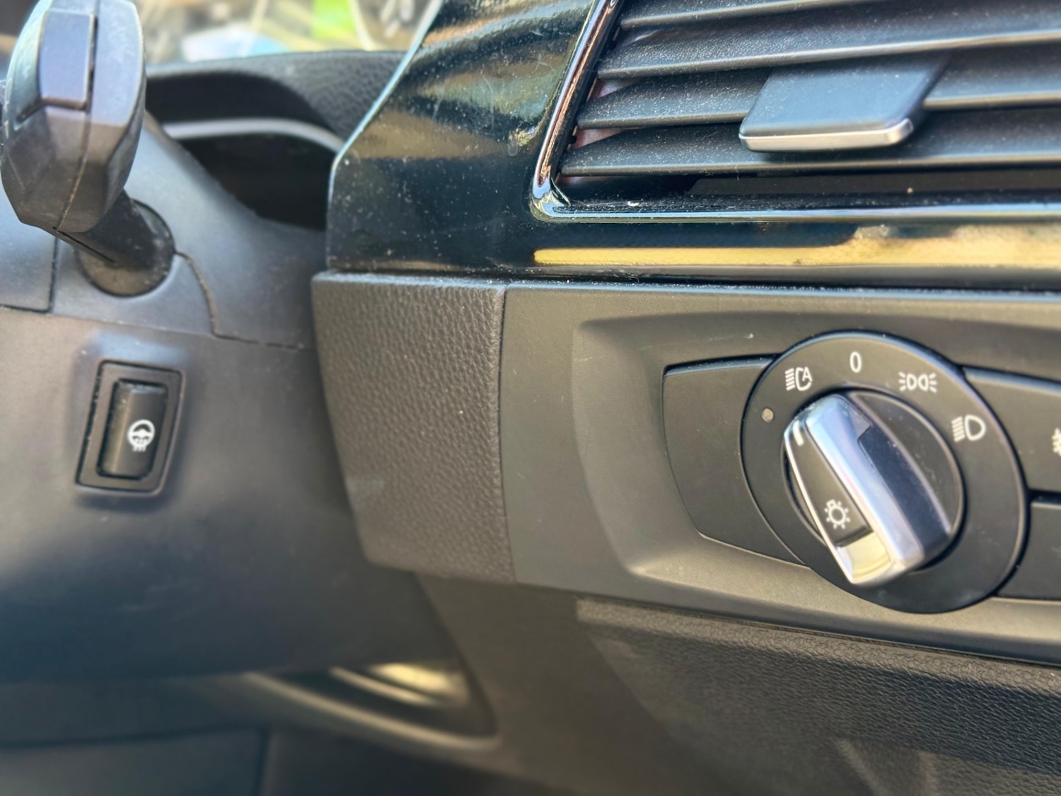 Used BMW 3 Series 2011 for sale - 76440055: Photo 16