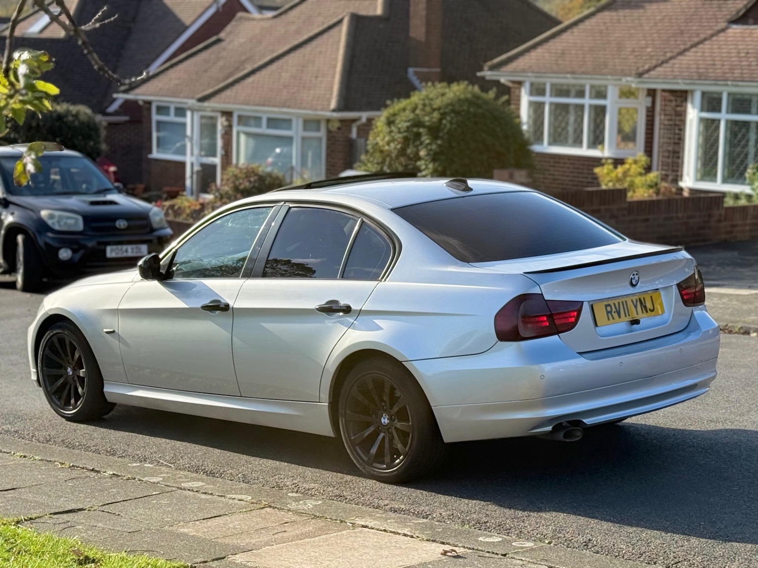 Used BMW 3 Series 2011 for sale - 76440055: Photo 5