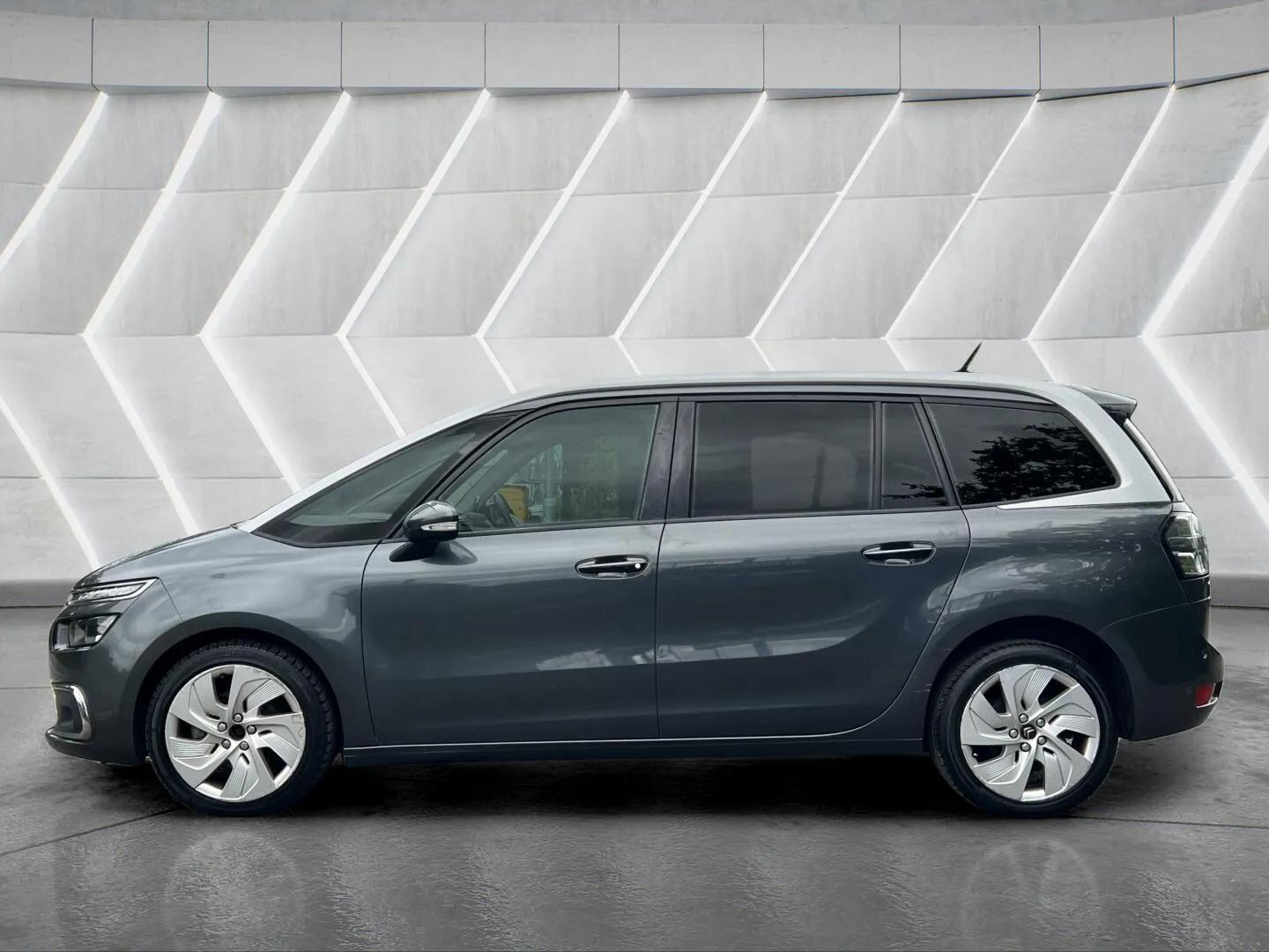 Used Citroen C4 Grand Picasso 2017 for sale - 76598493: Photo 13