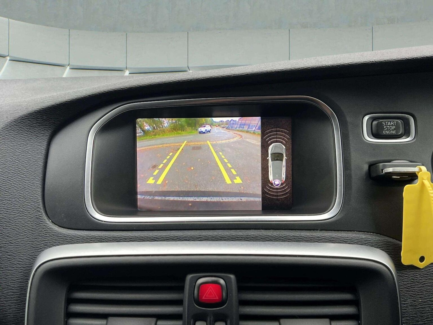 Used Volvo V40 2019 for sale - 76566621: Photo 30