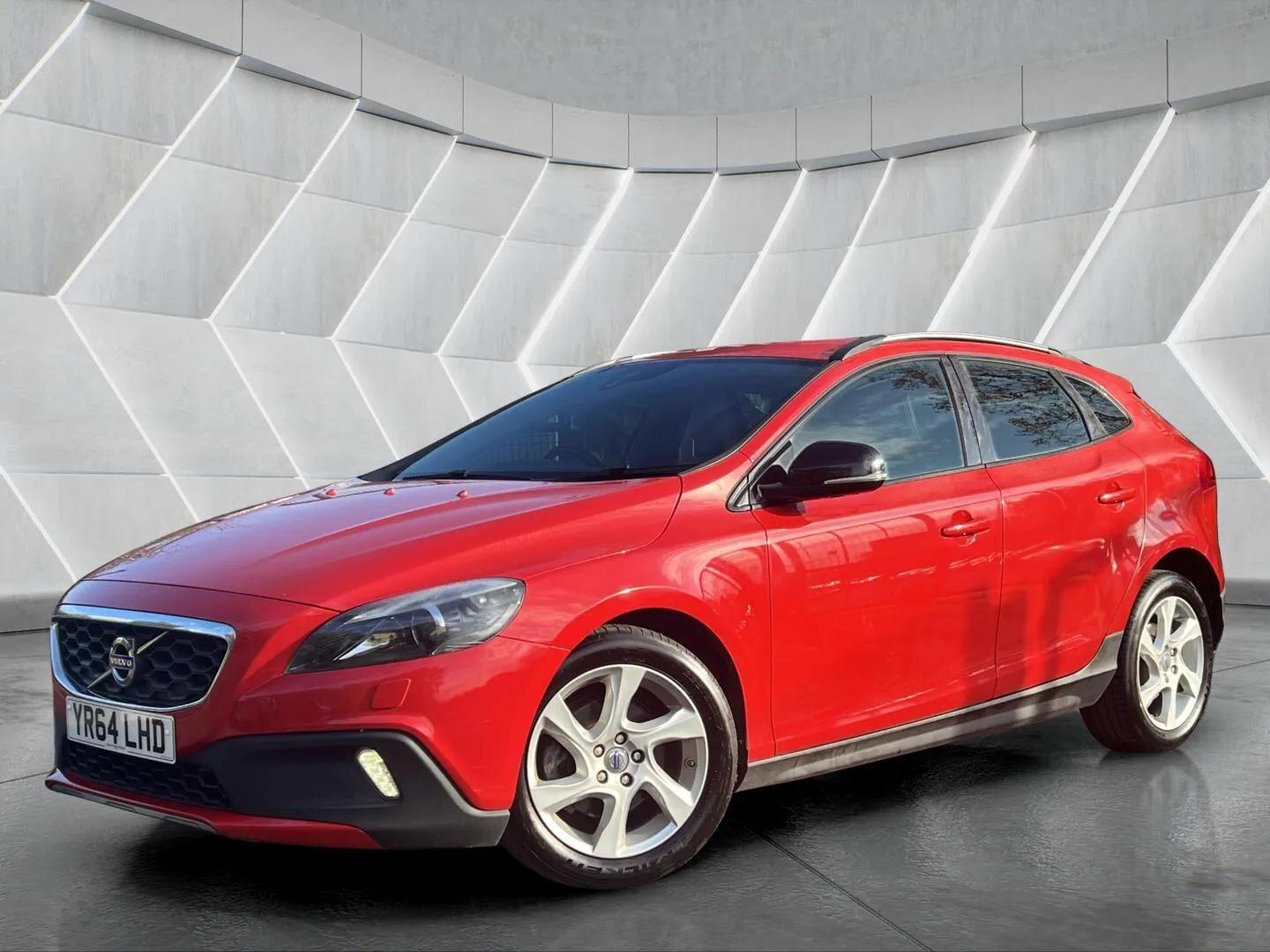 Used Volvo V40 2014 for sale - 76598459: Photo 1