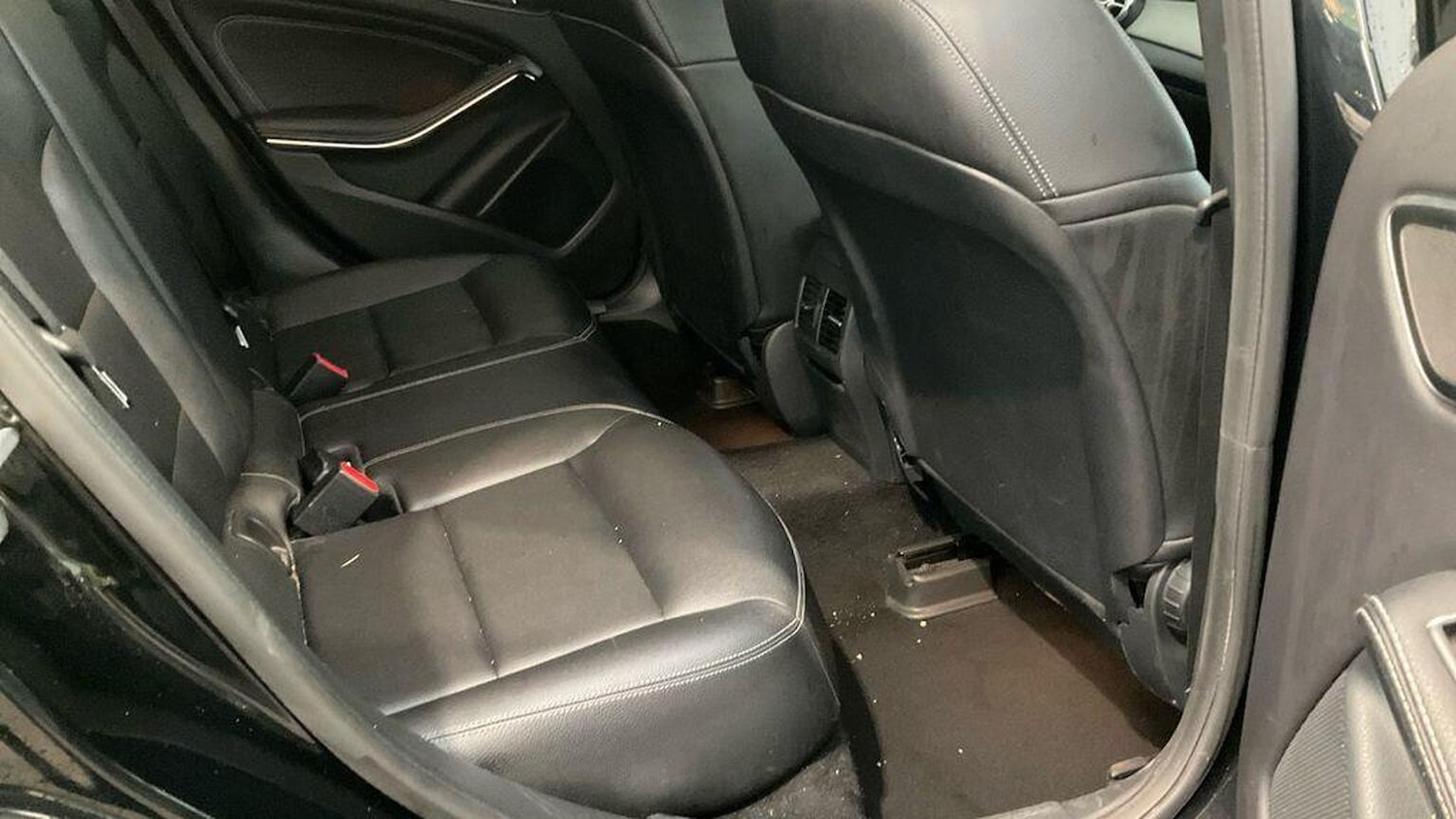 Used Mercedes-Benz GLA 2019 for sale - 76566663: Photo 8