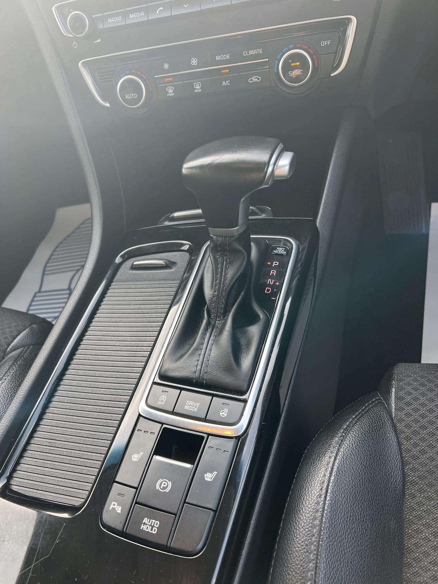 Used Kia Optima 2018 for sale - 76566662: Photo 22