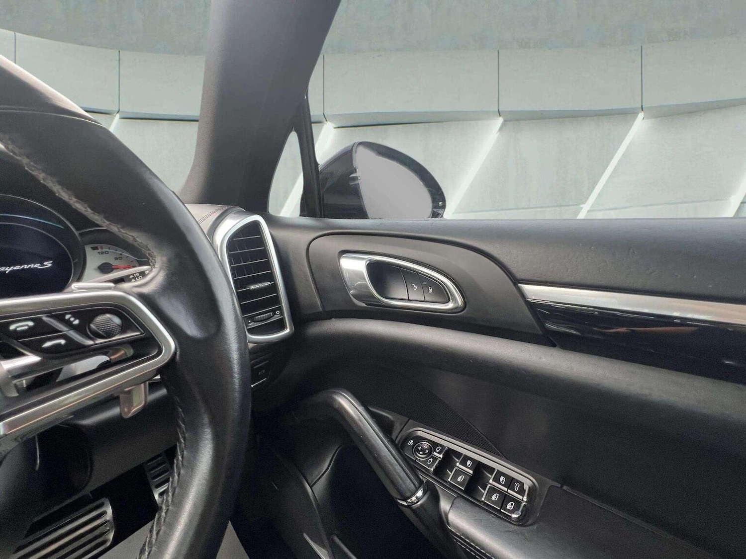 Used Porsche Cayenne 2017 for sale - 76566658: Photo 27