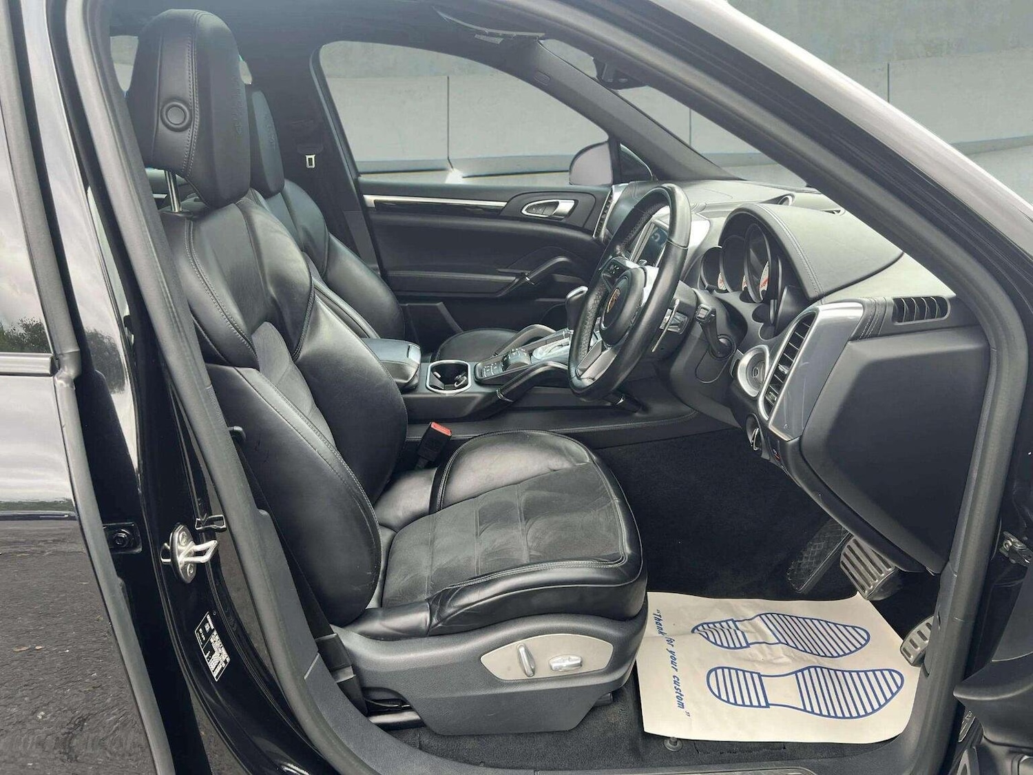 Used Porsche Cayenne 2017 for sale - 76566658: Photo 28