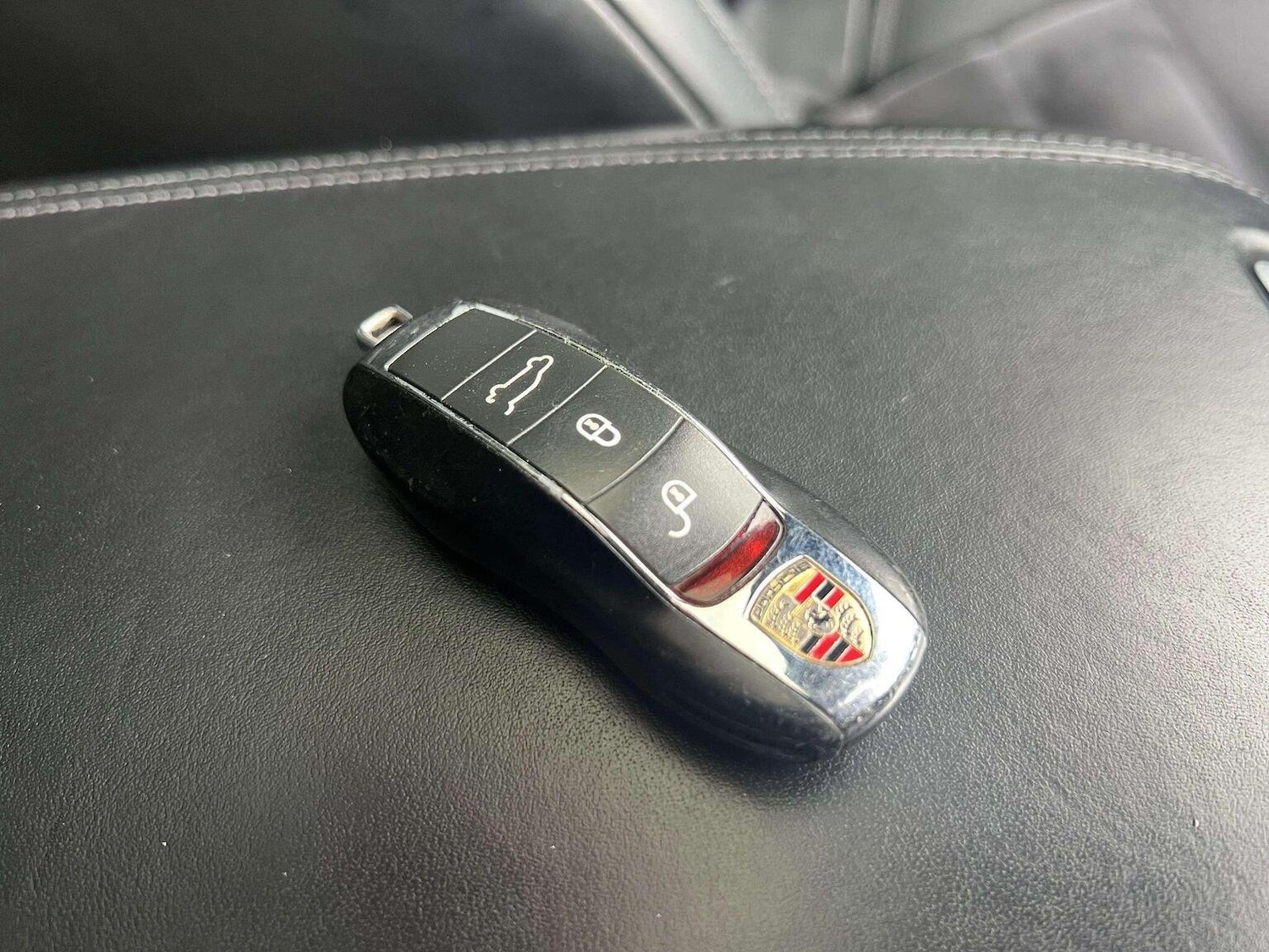 Used Porsche Cayenne 2017 for sale - 76566658: Photo 80