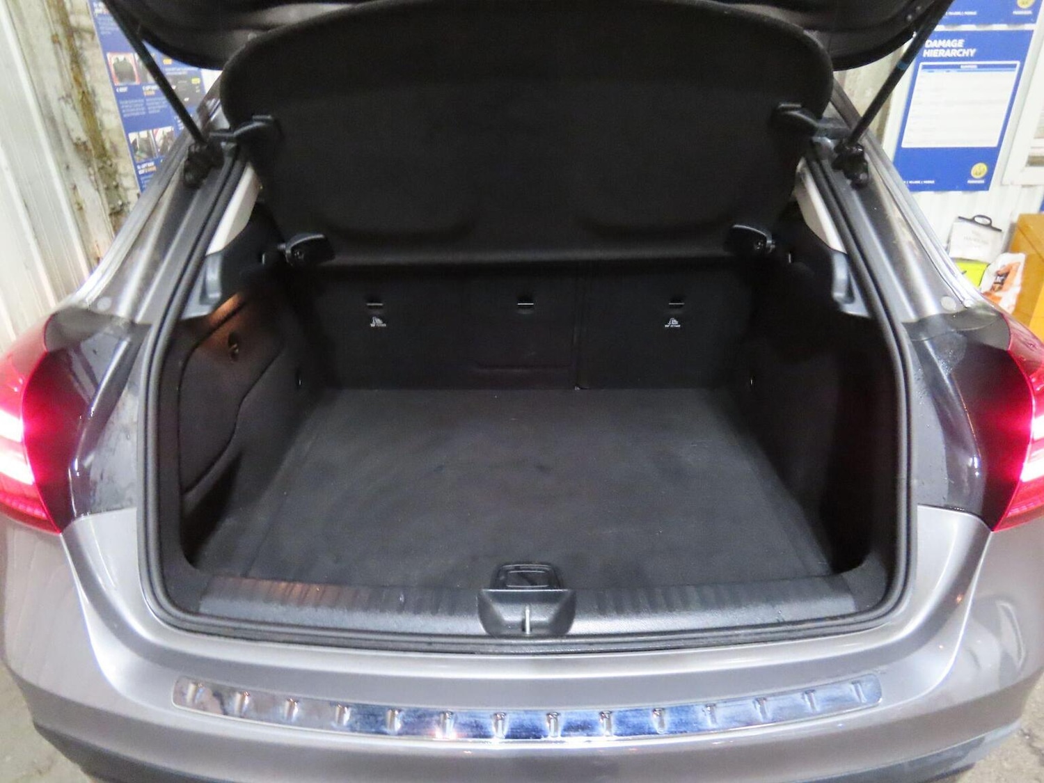 Used Mercedes-Benz GLA 2019 for sale - 76566656: Photo 11