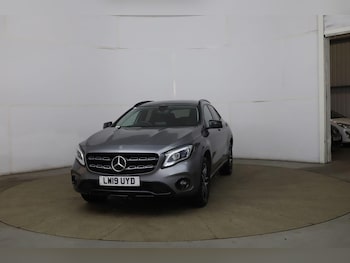 Used Mercedes-Benz GLA 2019 for sale - 76566656: Photo