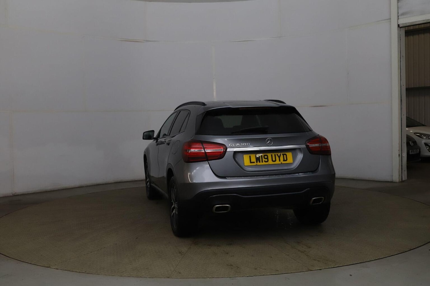 Used Mercedes-Benz GLA 2019 for sale - 76566656: Photo 4