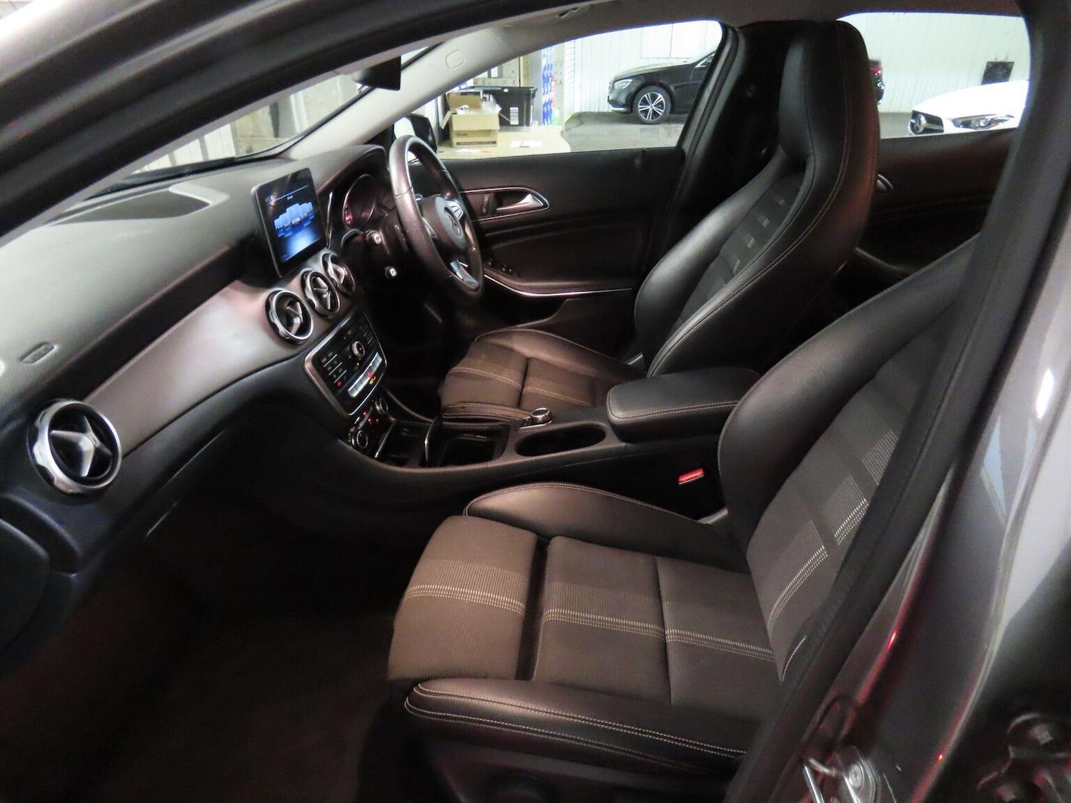 Used Mercedes-Benz GLA 2019 for sale - 76566656: Photo 7
