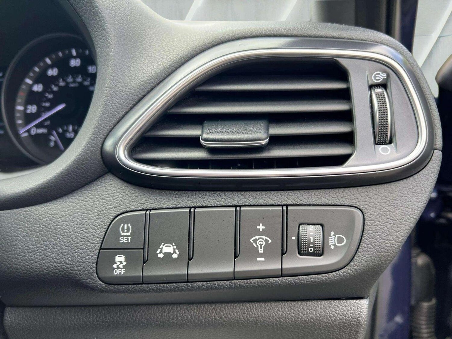 Used Hyundai i30 2021 for sale - 76566653: Photo 40