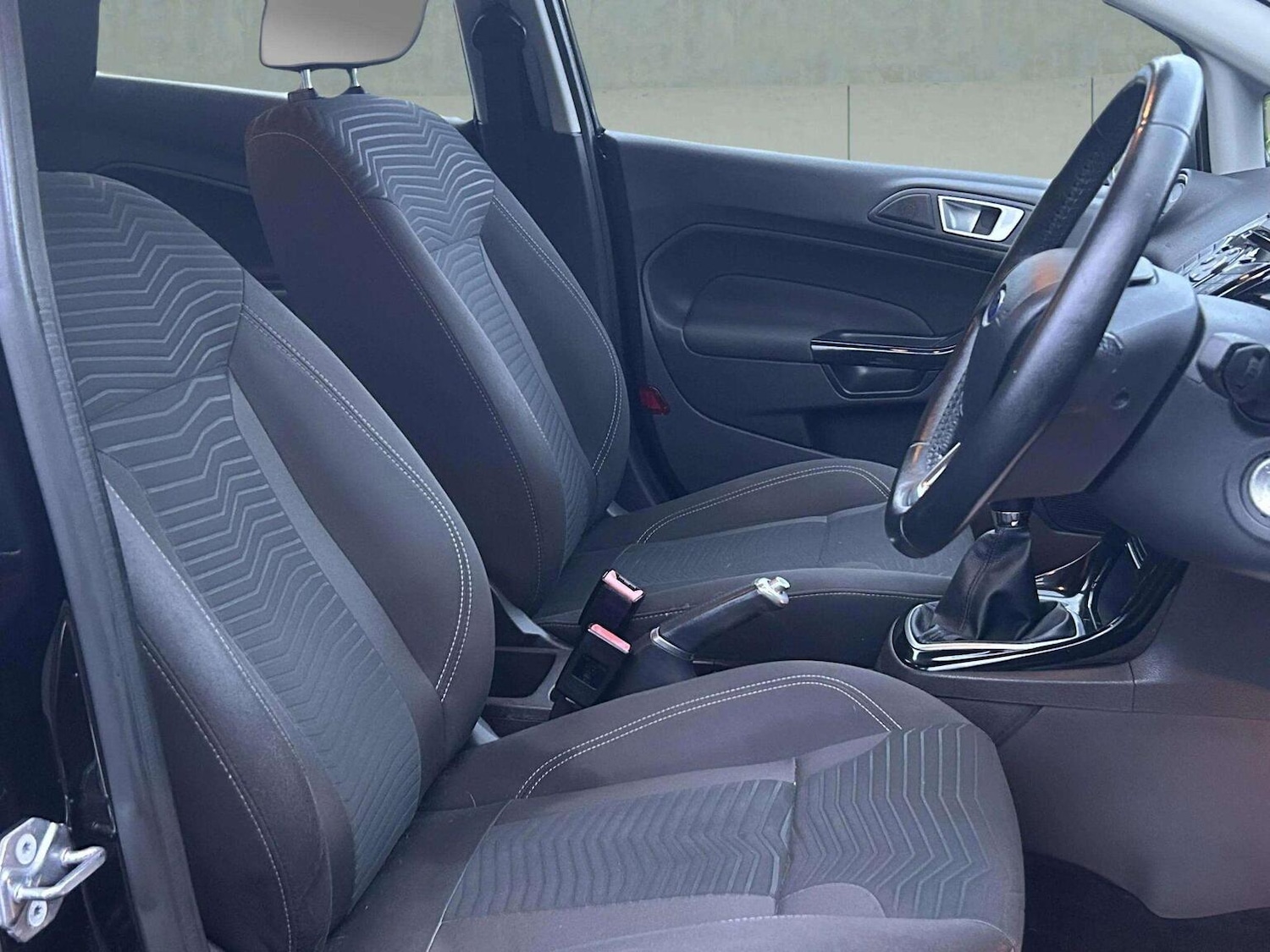 Used Ford Fiesta 2015 for sale - 76566651: Photo 20