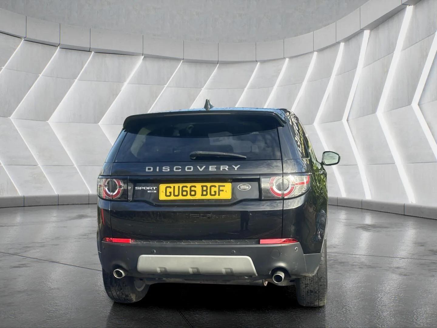 Used Land Rover Discovery Sport 2016 for sale - 76688988: Photo 13