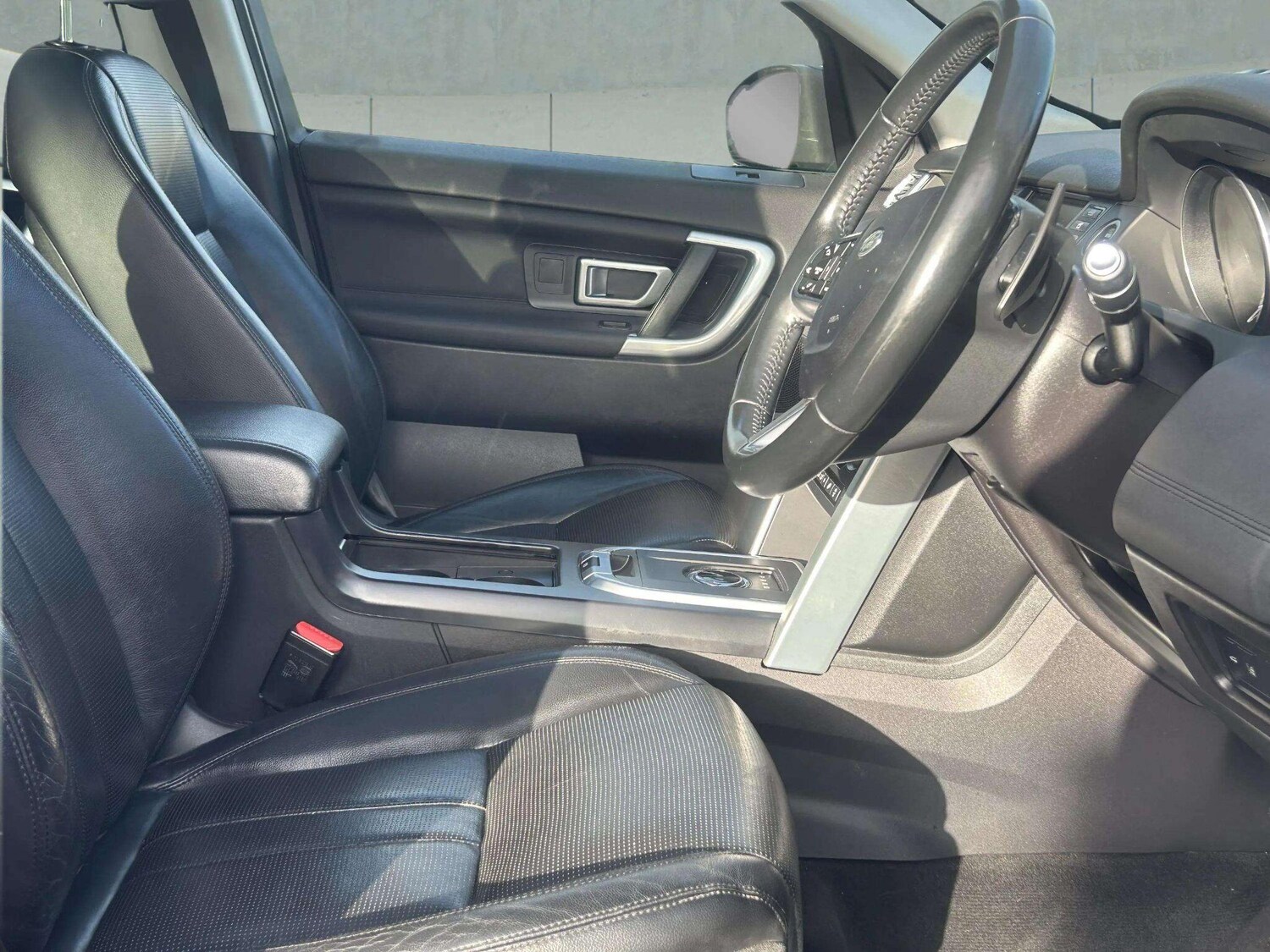 Used Land Rover Discovery Sport 2016 for sale - 76688988: Photo 19