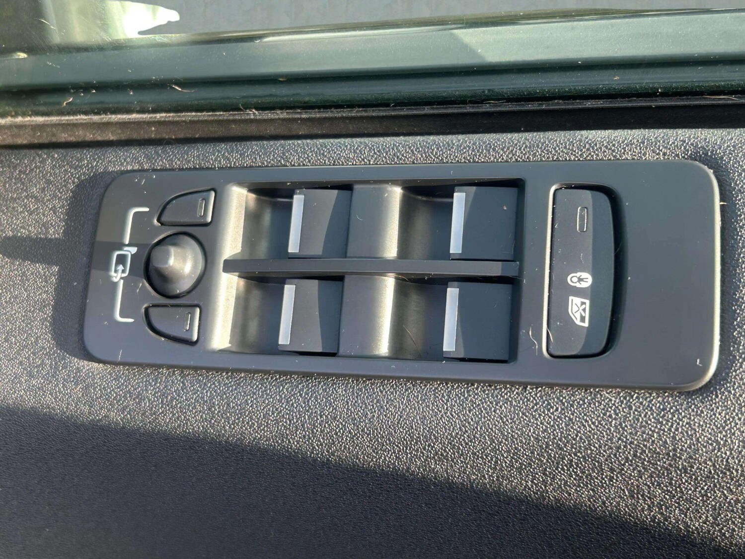 Used Land Rover Discovery Sport 2016 for sale - 76688988: Photo 20