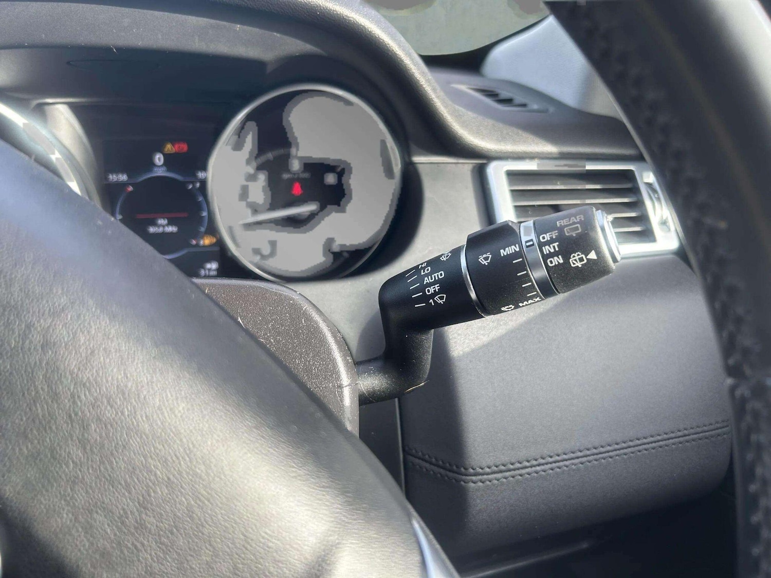 Used Land Rover Discovery Sport 2016 for sale - 76688988: Photo 28