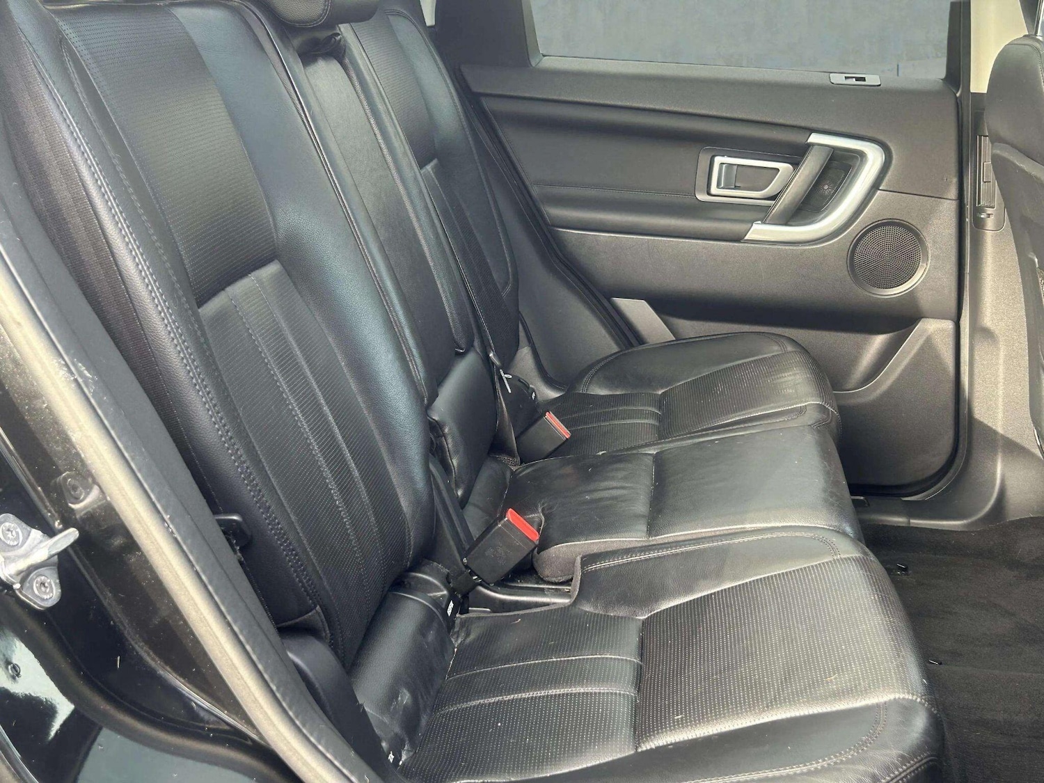 Used Land Rover Discovery Sport 2016 for sale - 76688988: Photo 40