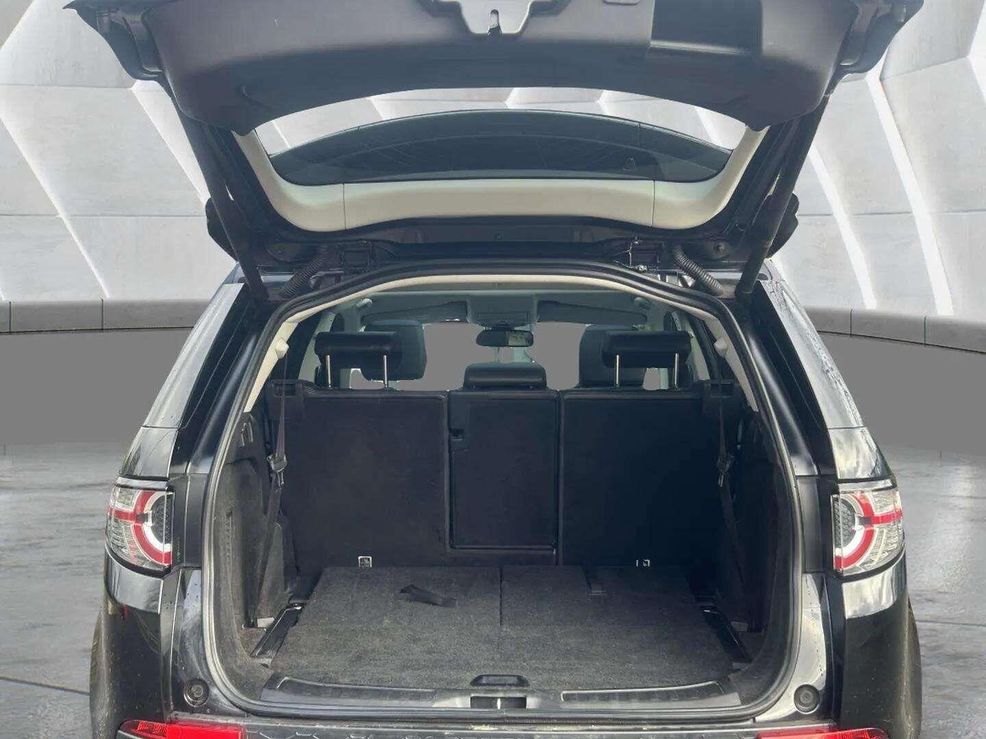 Used Land Rover Discovery Sport 2016 for sale - 76688988: Photo 52