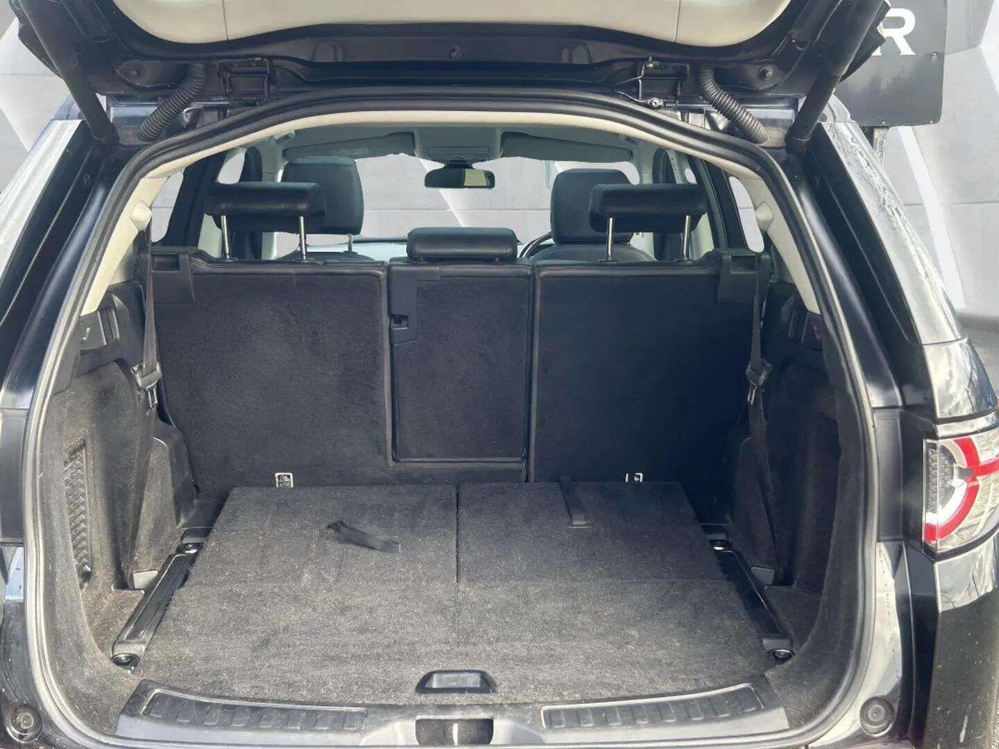 Used Land Rover Discovery Sport 2016 for sale - 76688988: Photo 53