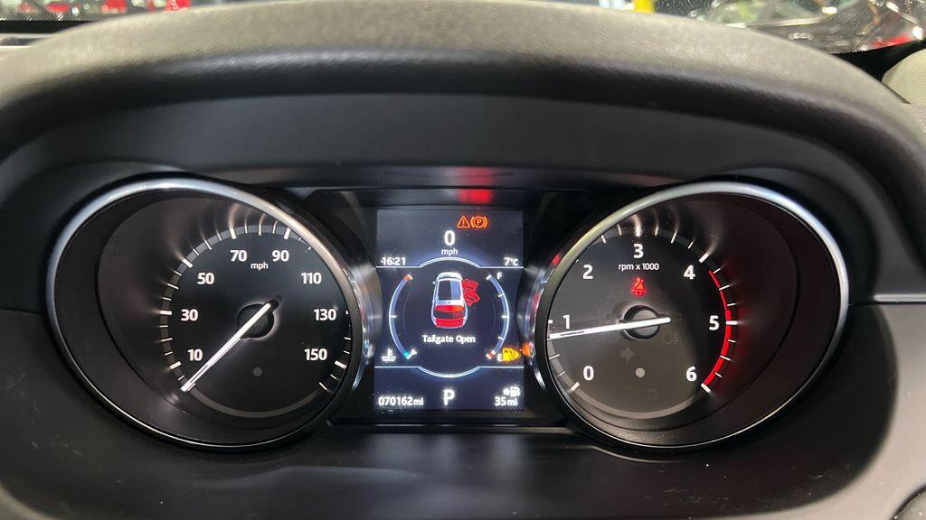 Used Land Rover Discovery Sport 2016 for sale - 76688988: Photo 7