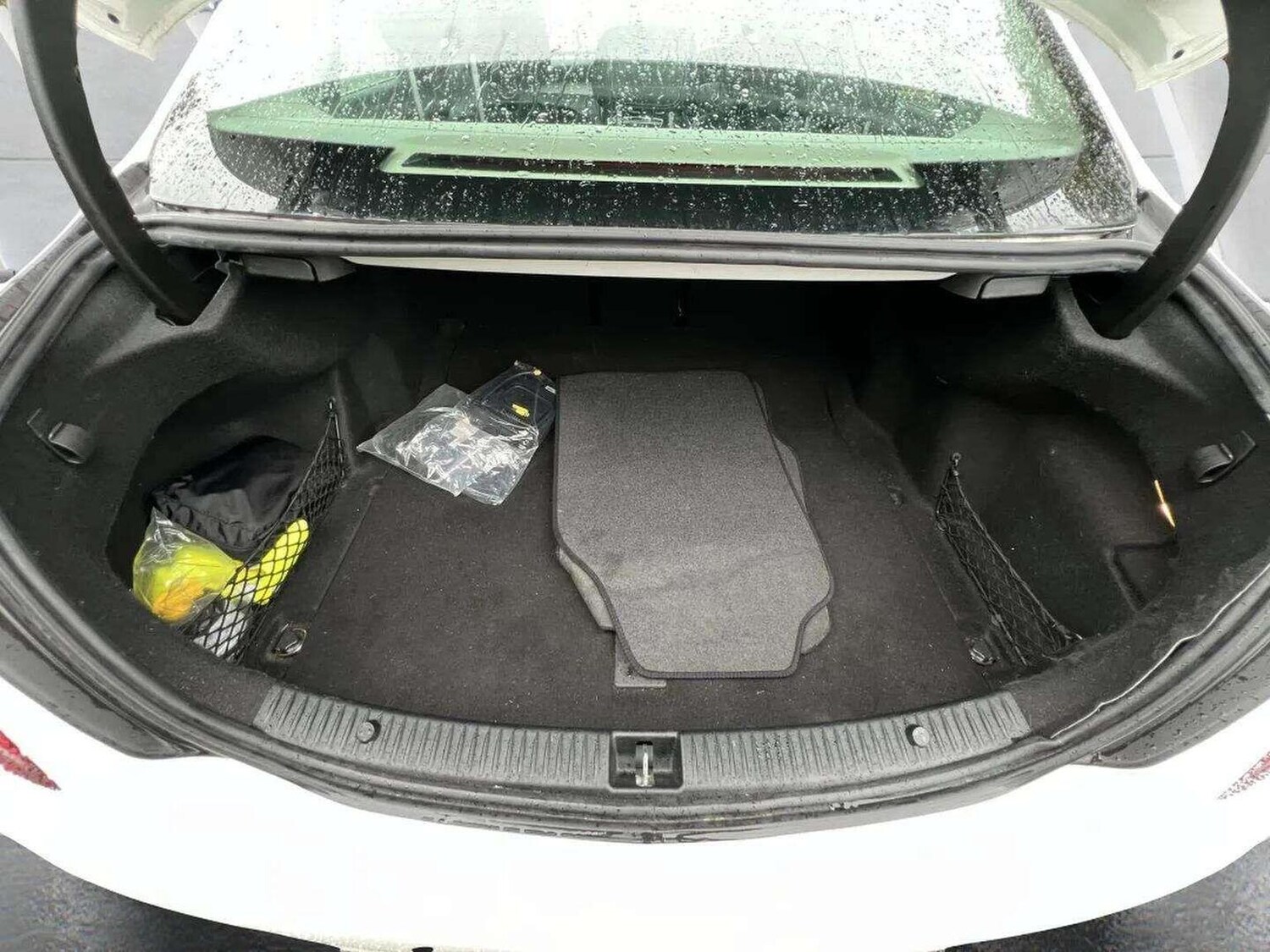 Used Mercedes-Benz C Class 2015 for sale - 76566645: Photo 28