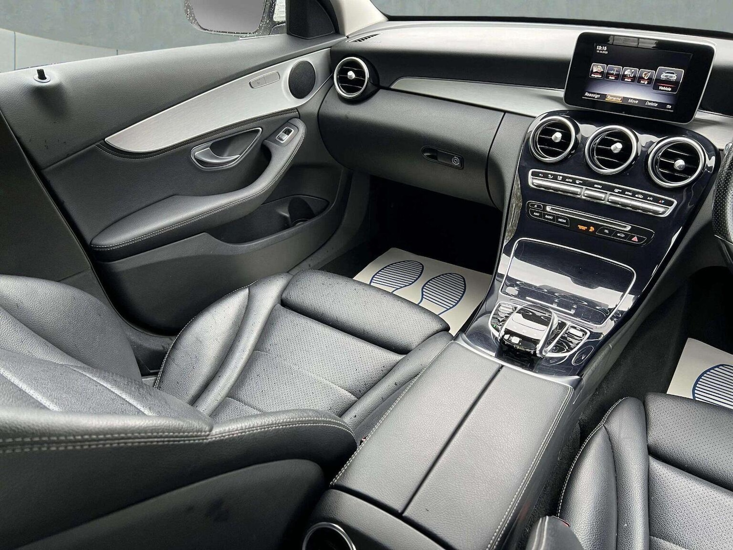 Used Mercedes-Benz C Class 2015 for sale - 76566645: Photo 38