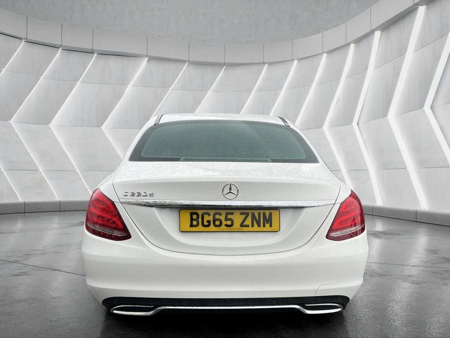 Used Mercedes-Benz C Class 2015 for sale - 76566645: Photo 8