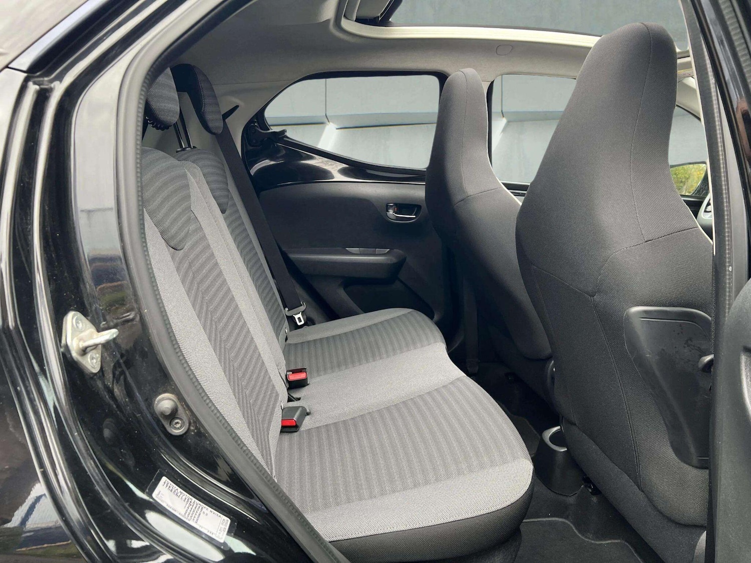 Used Toyota AYGO 2019 for sale - 76598456: Photo 44