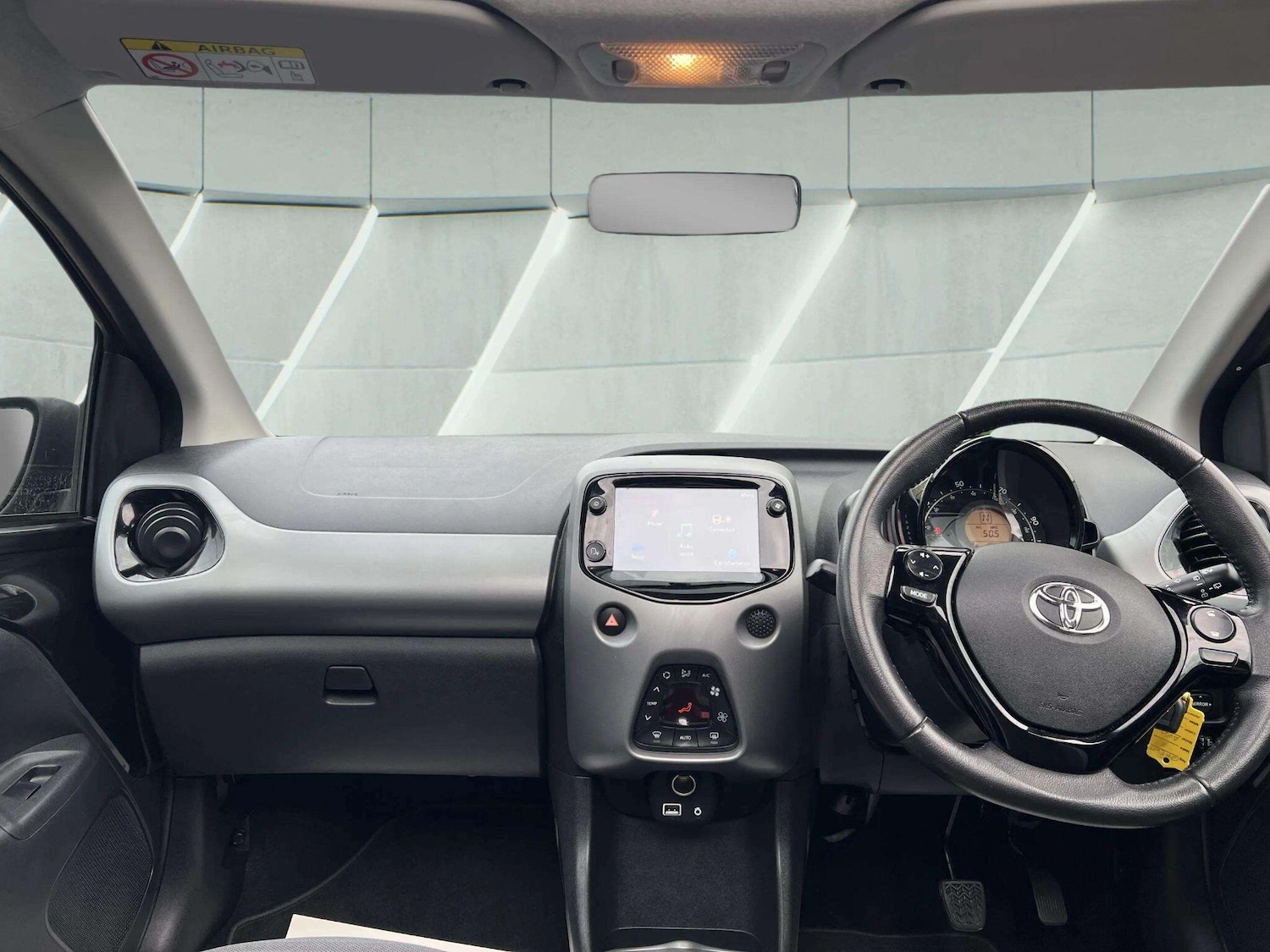 Used Toyota AYGO 2019 for sale - 76598456: Photo 47