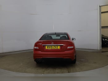 Used Mercedes-Benz C Class 2015 for sale - 77120124: Photo