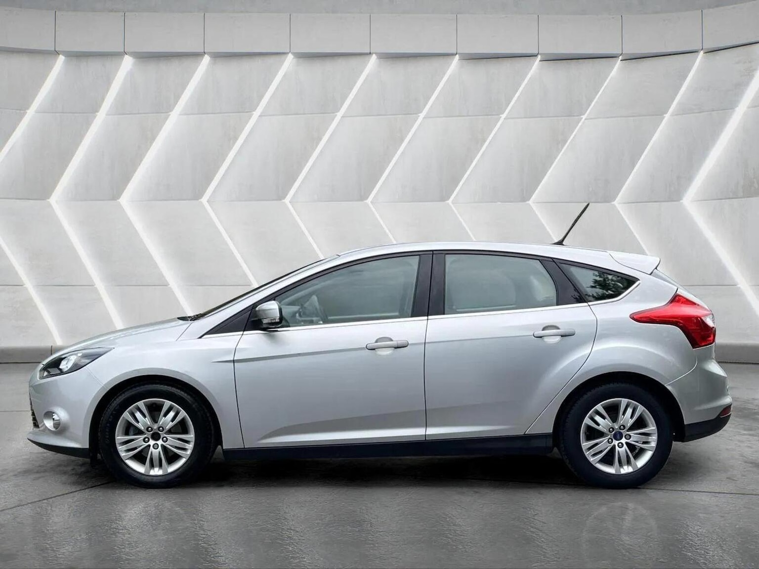 Used Ford Focus 2014 for sale - 76566644: Photo 12