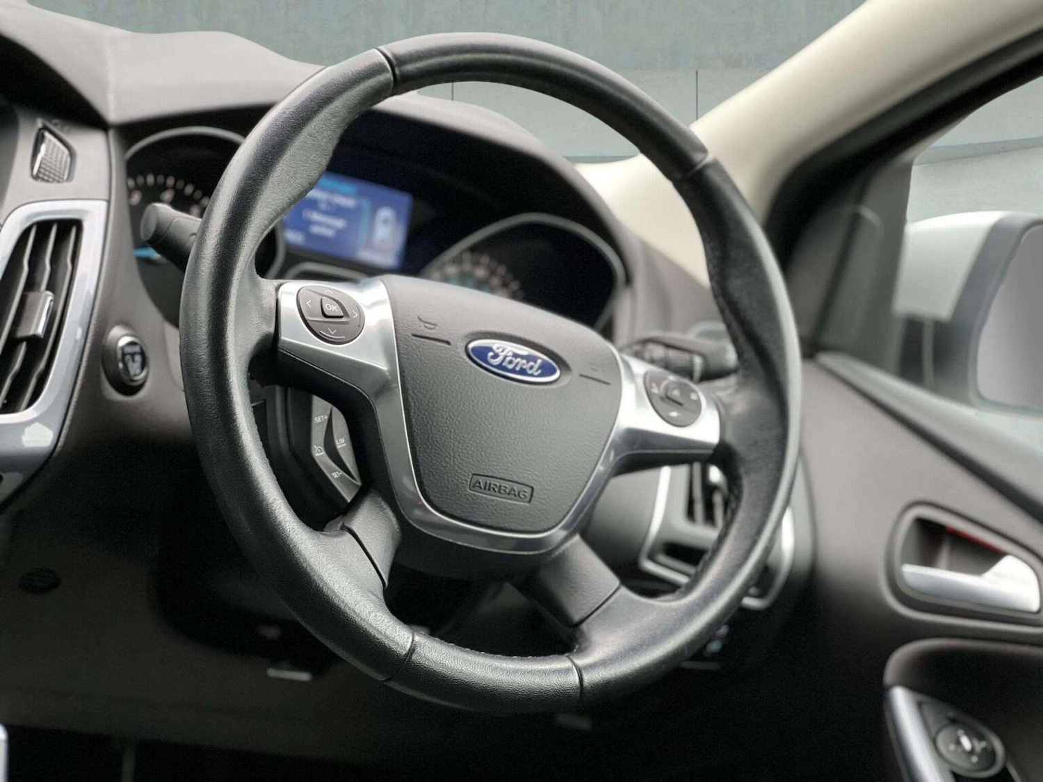 Used Ford Focus 2014 for sale - 76566644: Photo 58